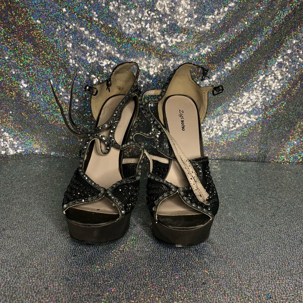 Zigi Soho Platform Heels